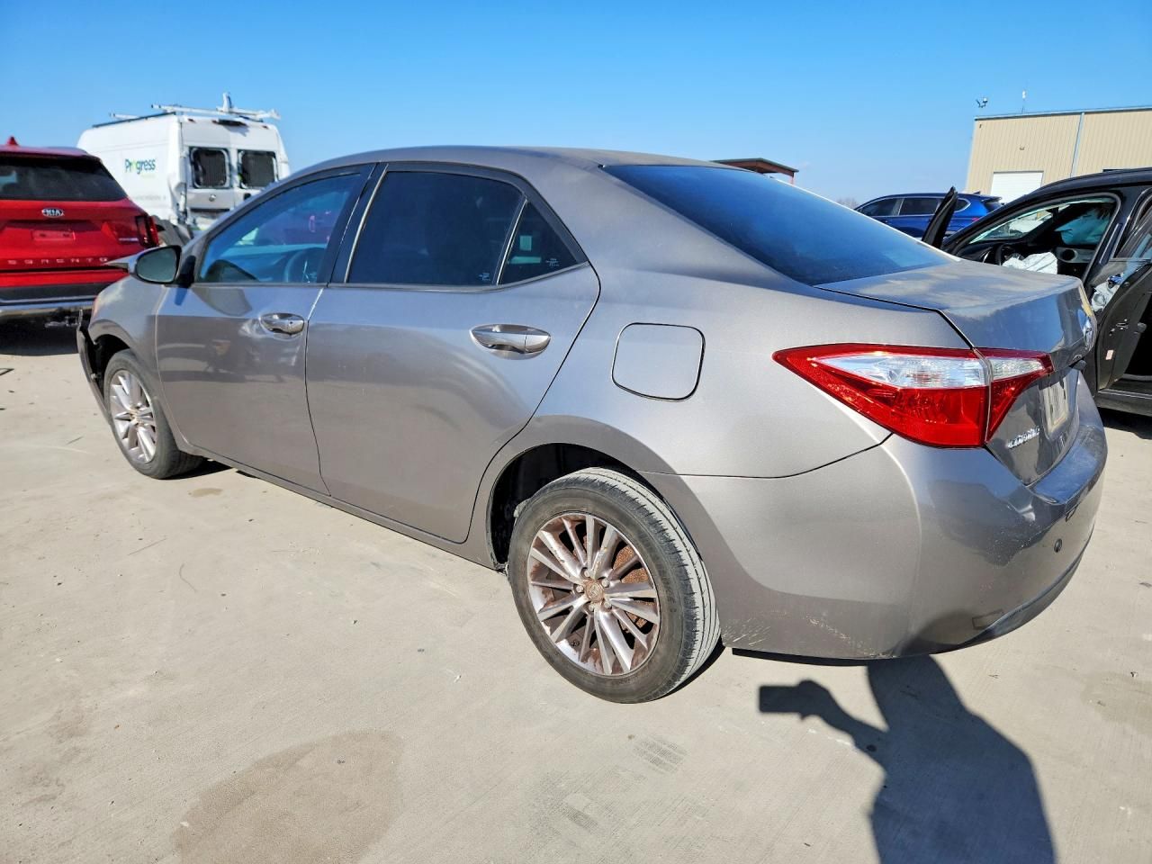 2015 Toyota Corolla l