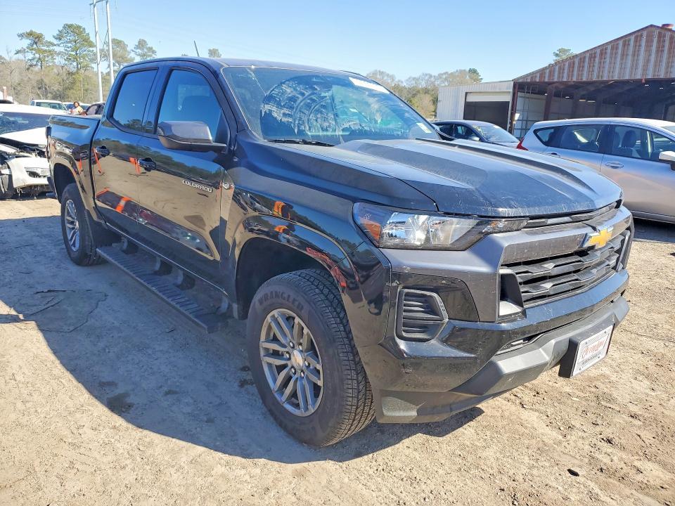 2025 Chevrolet Colorado lt