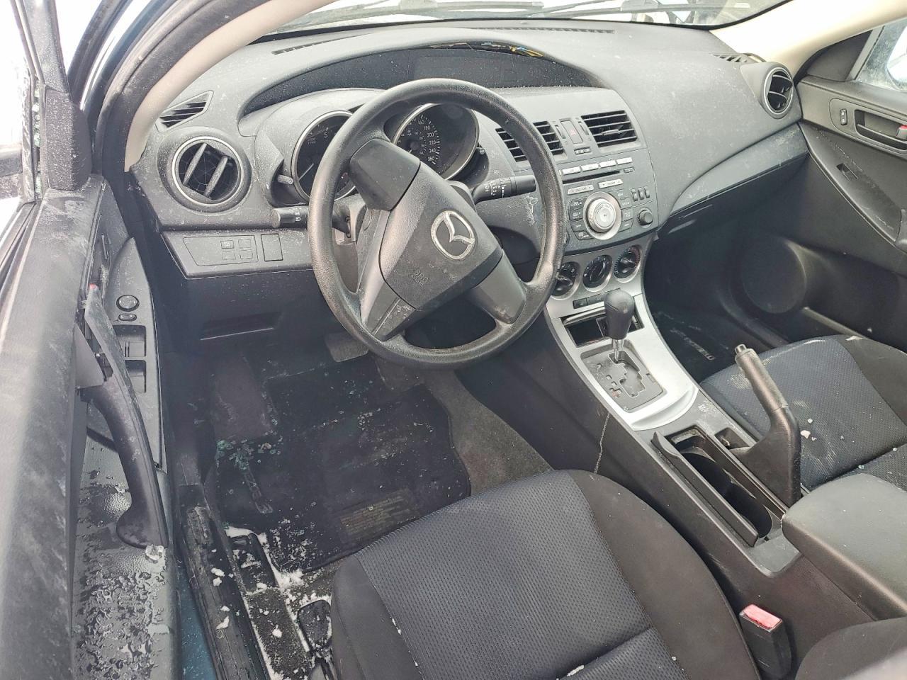 2011 Mazda 3 I