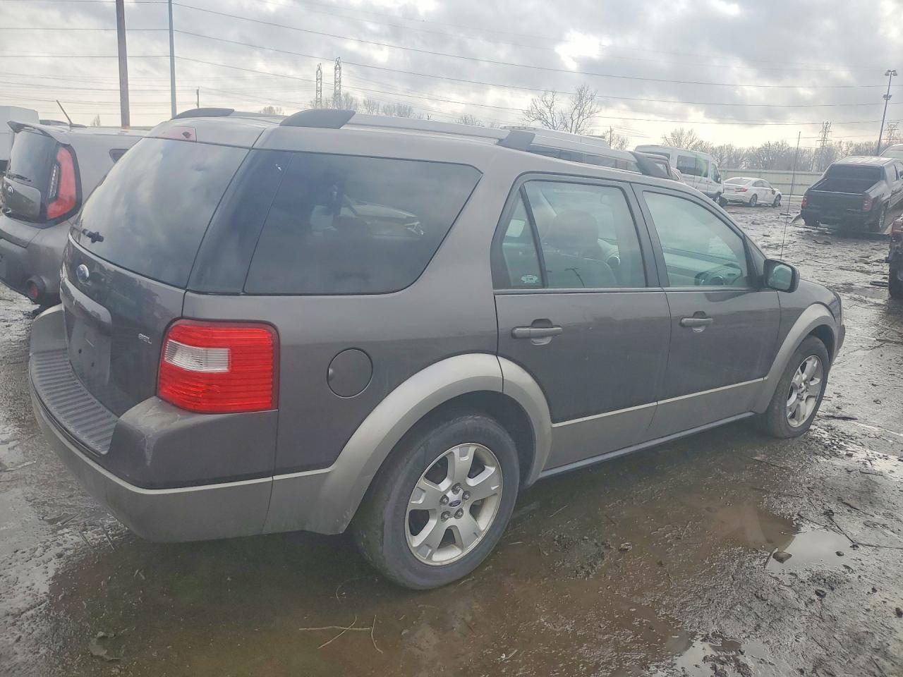 2005 Ford Freestyle sel