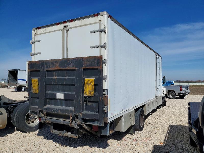 2001 Chevrolet C6 BOX Truck