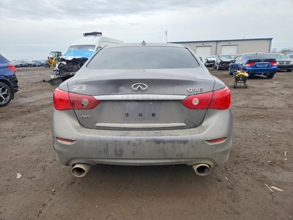 2015 Infiniti Q50 Base