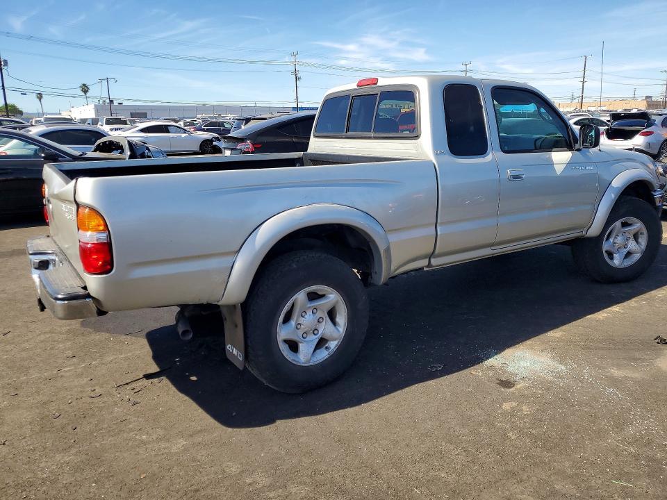 2004 Toyota Tacoma Xtracab