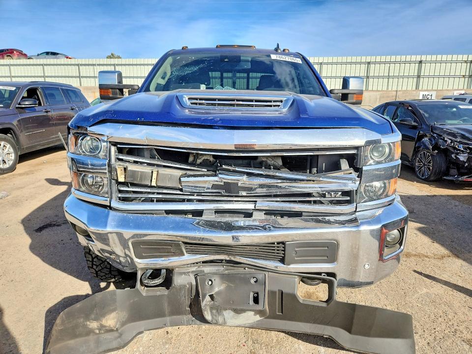 2017 Chevrolet Silverado K3500 ltz