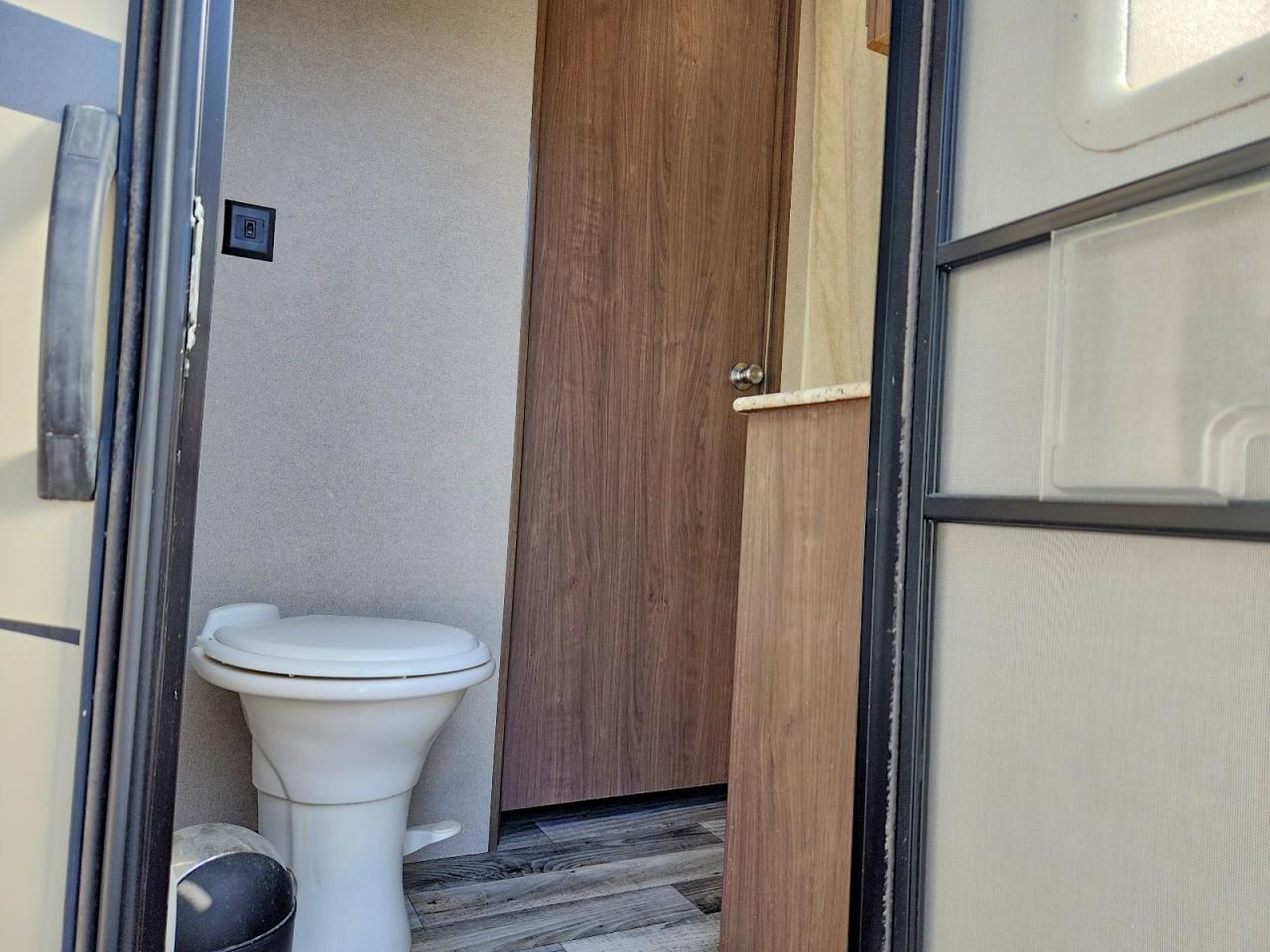 2018 Keystone 2018 Keystone Hideout Camper