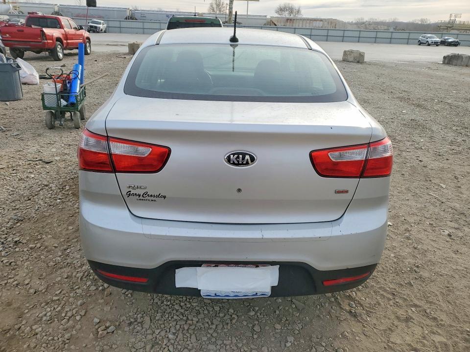 2013 KIA Rio lx
