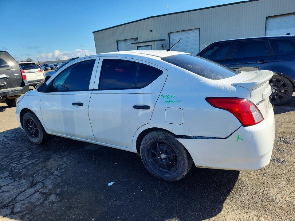 2017 Nissan Versa 1.6 s Plus