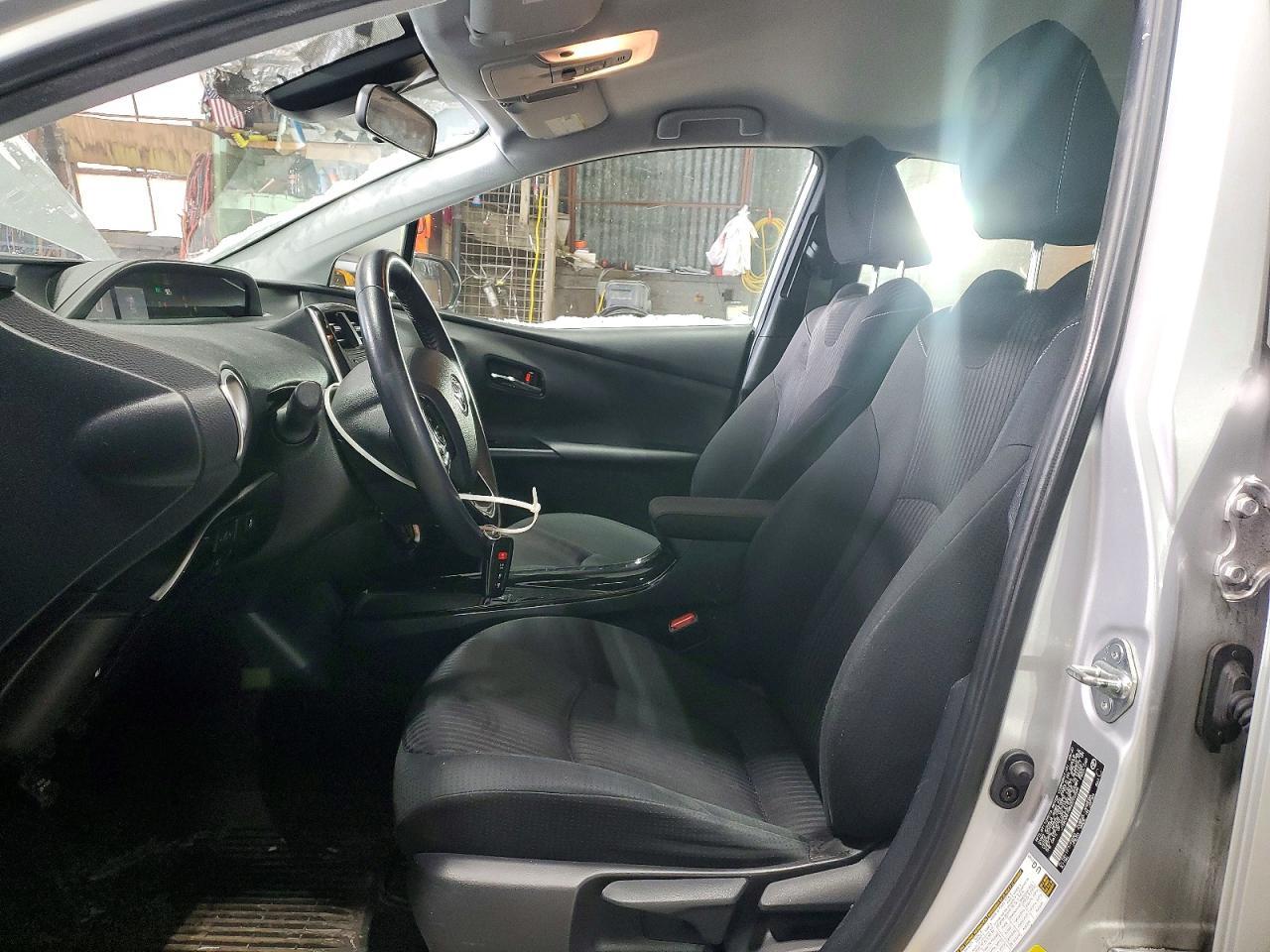 2022 Toyota Prius Prime le