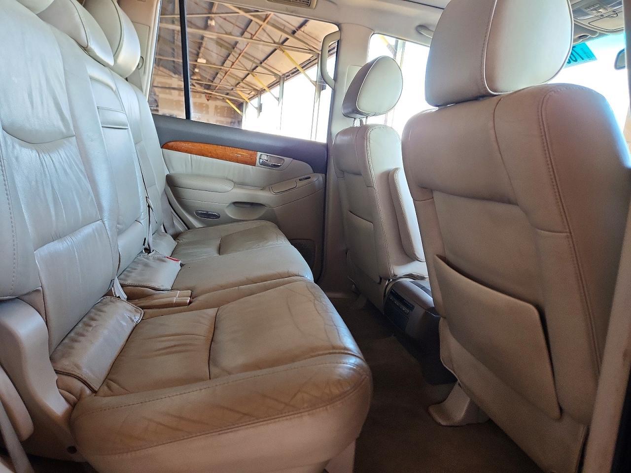 2003 Lexus GX