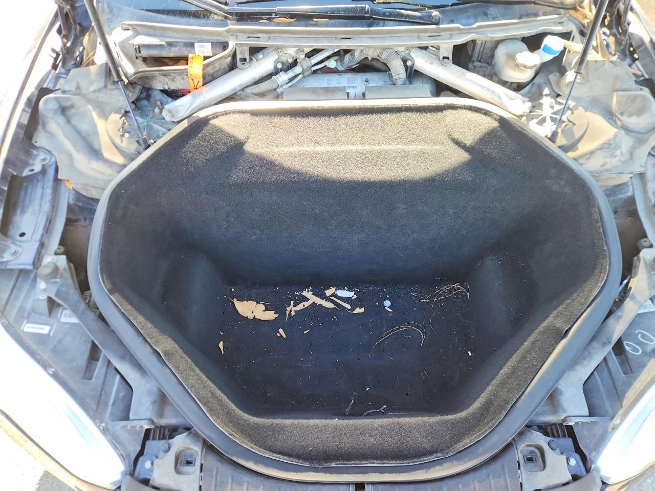 2015 Tesla Model s 85D