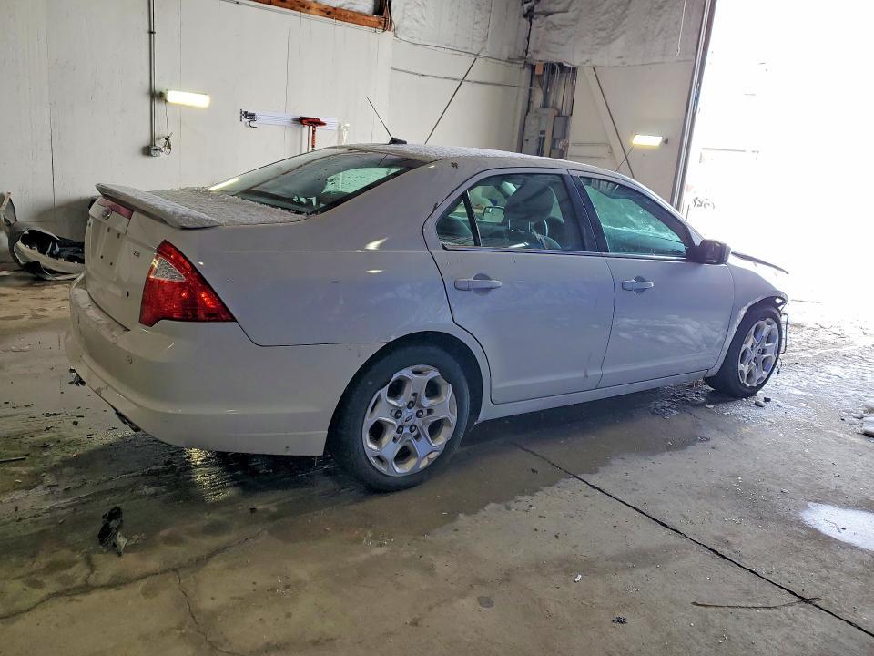 2011 Ford Fusion se