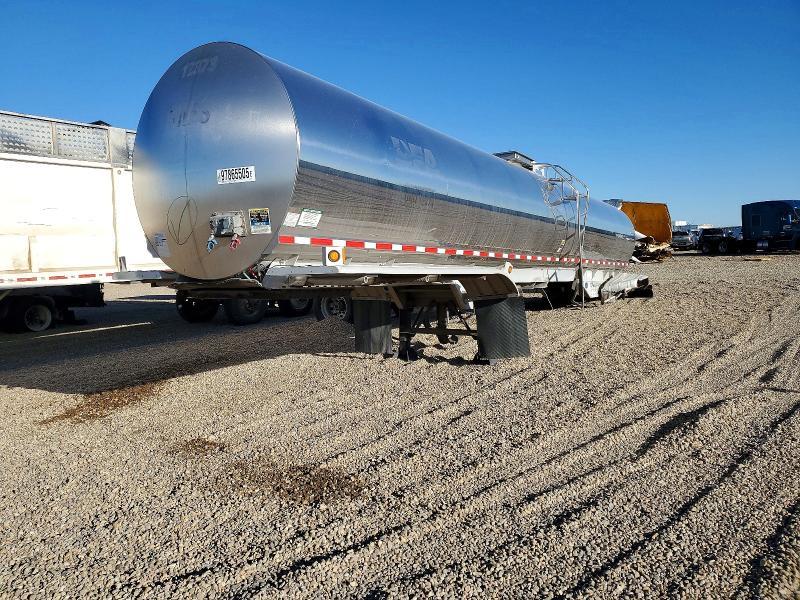 2012 Walker Tank Trailer
