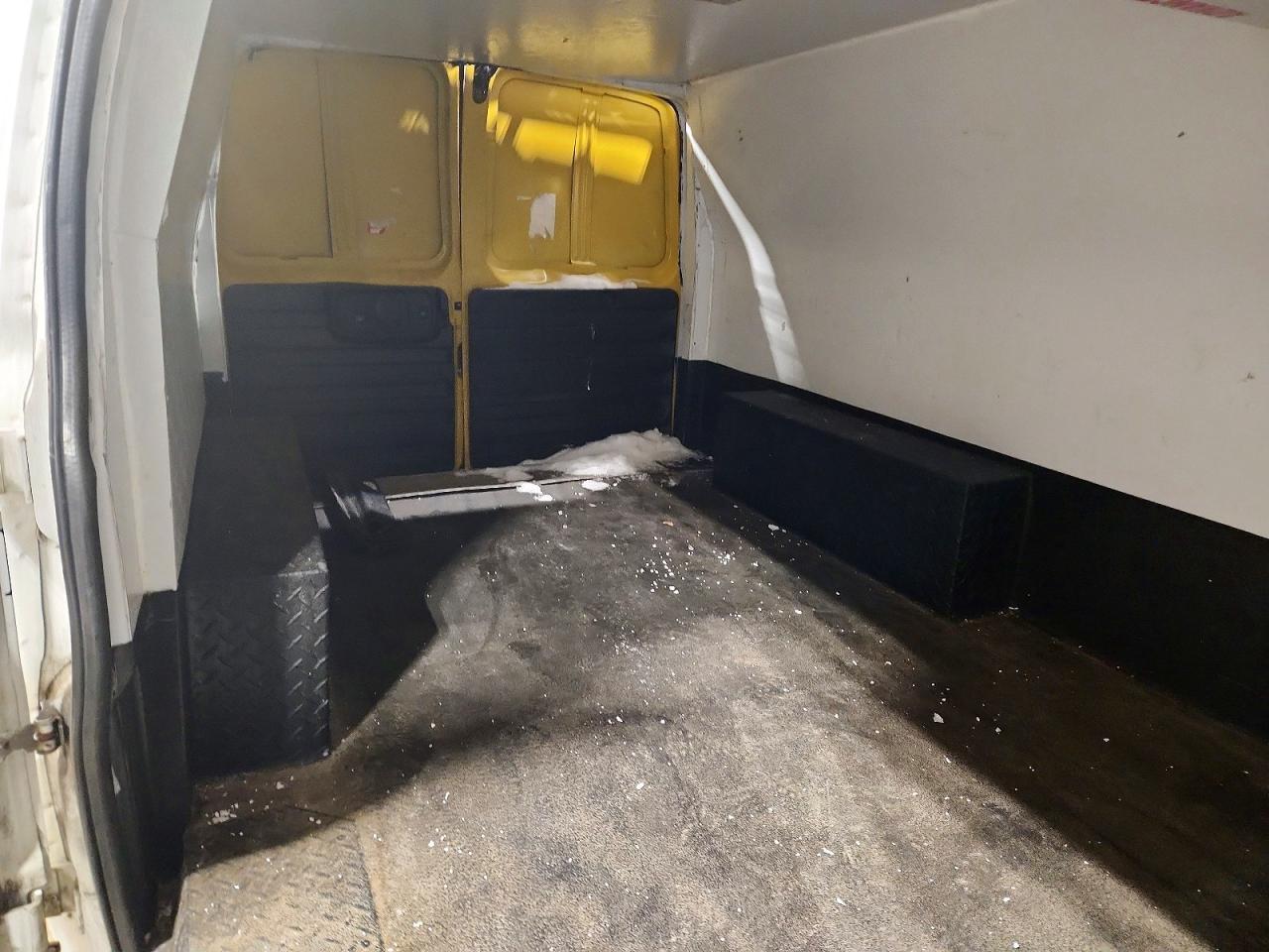 2016 GMC Savana G2500