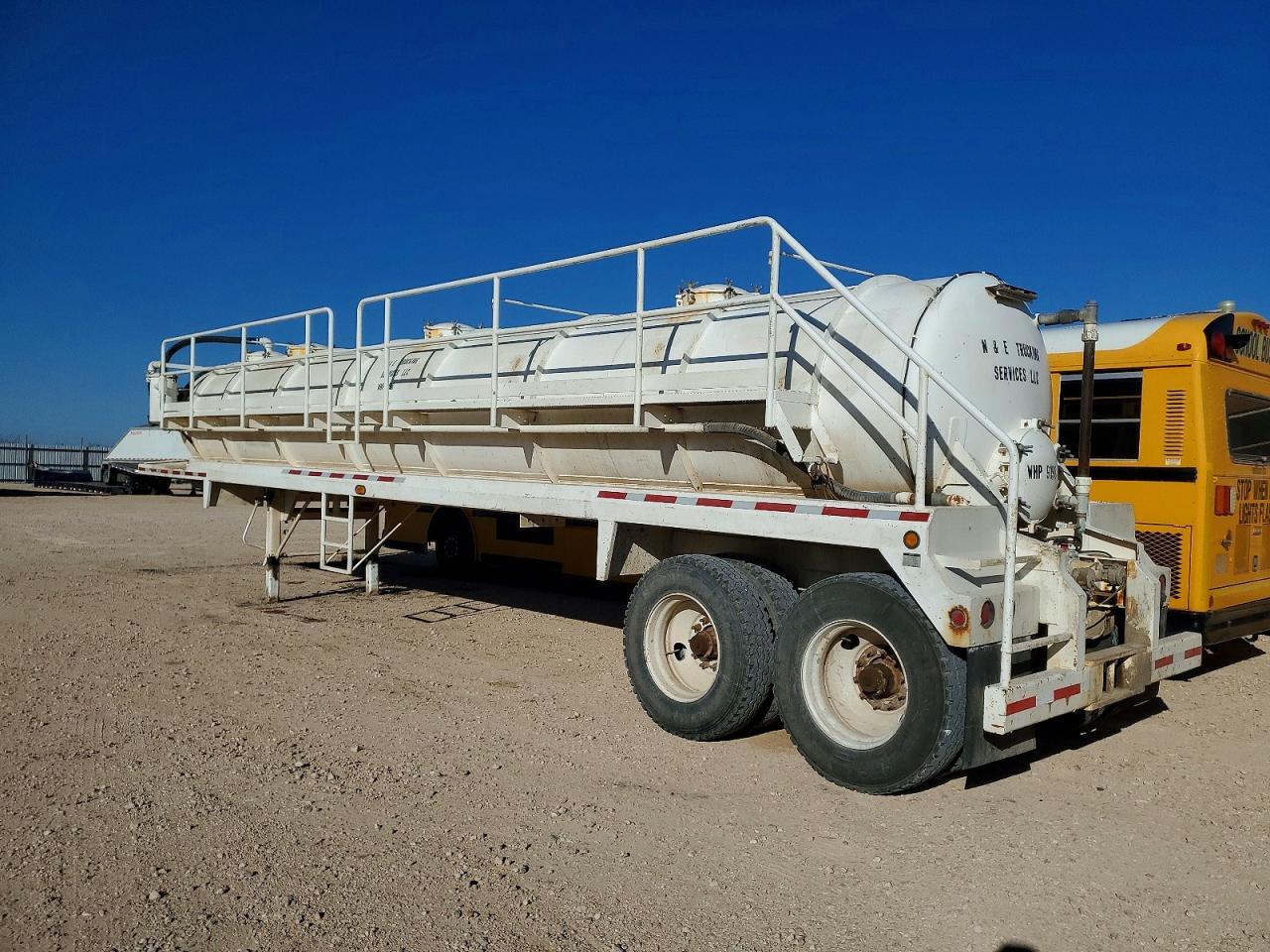 2013 Dragon Tanker TRL