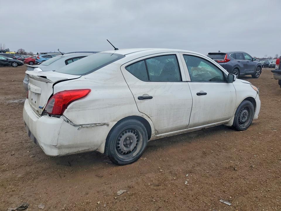2016 Nissan Versa s