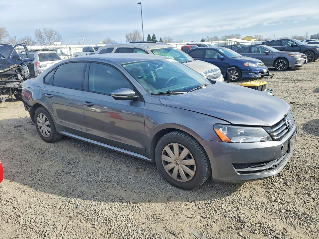 2012 Volkswagen Passat s
