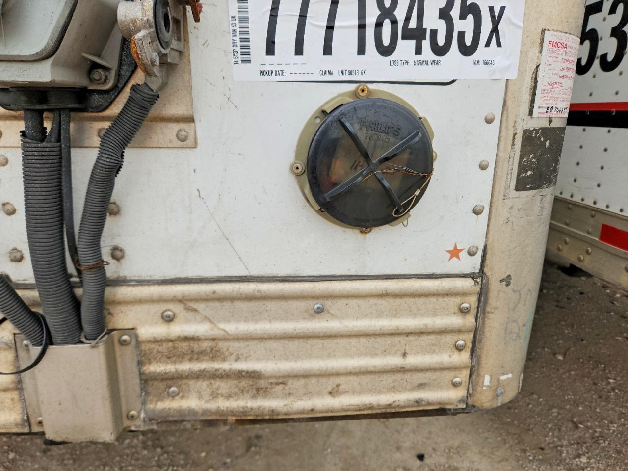2014 Utility VS2DX DRY Van Trailer