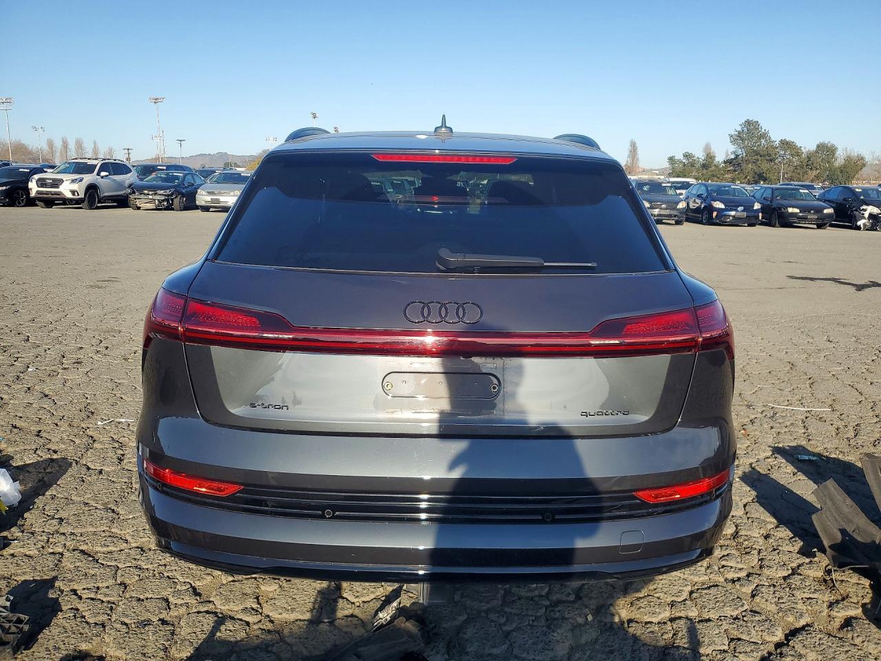 2023 Audi E-tron Premium Plus