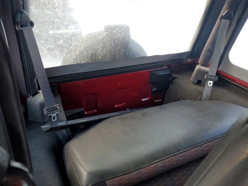 1999 Jeep Wrangler / tj se