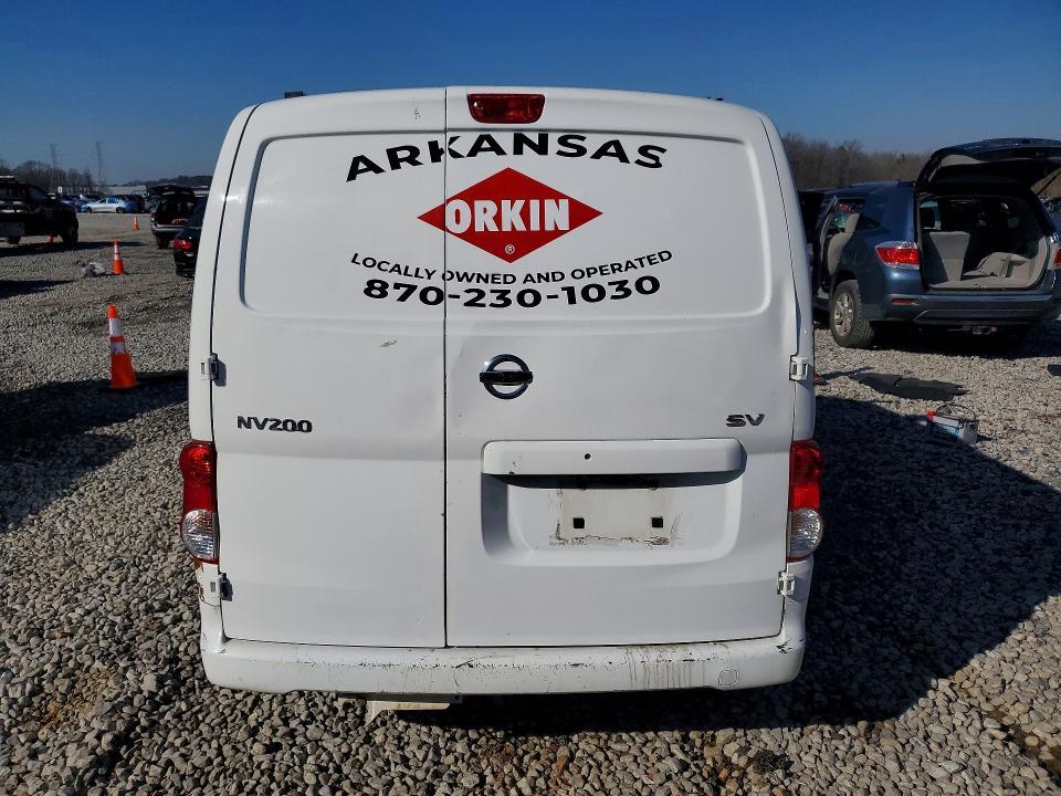 2020 Niss NV200