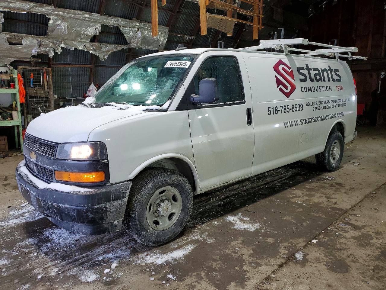 2022 Chevrolet Express G2500