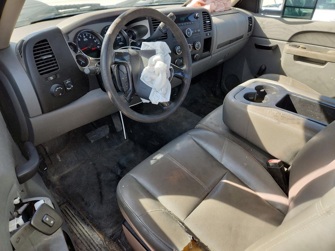 2013 Chevrolet Silverado C2500 Heavy Duty