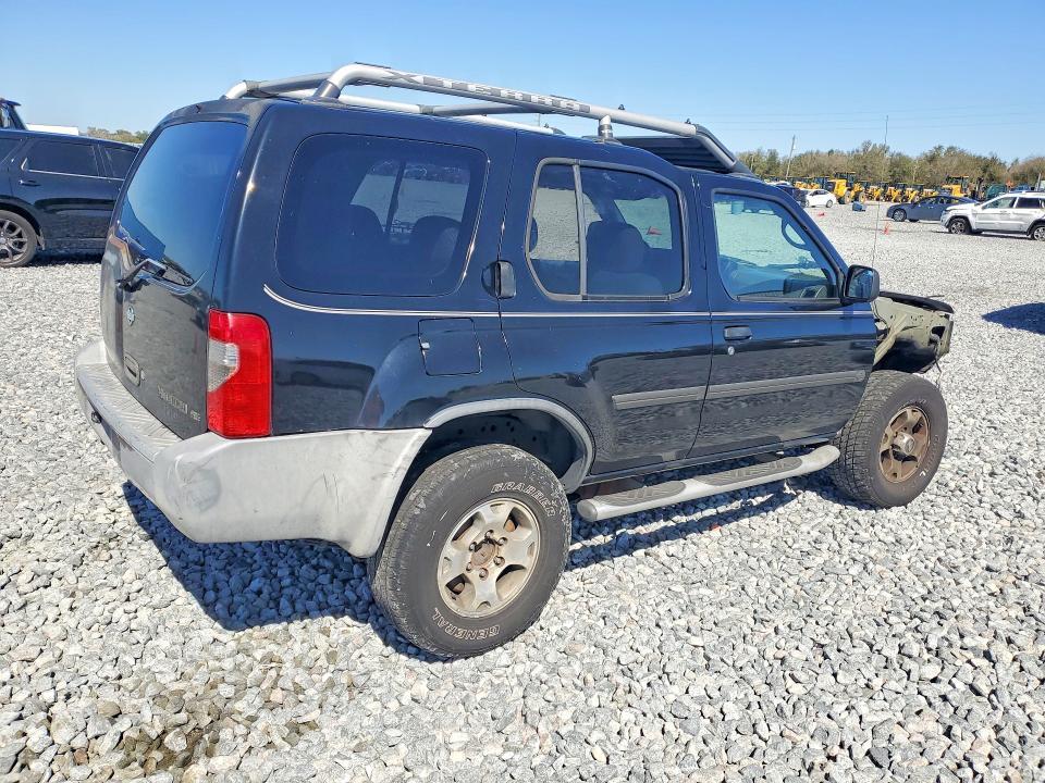 2000 Nissan Xterra xe