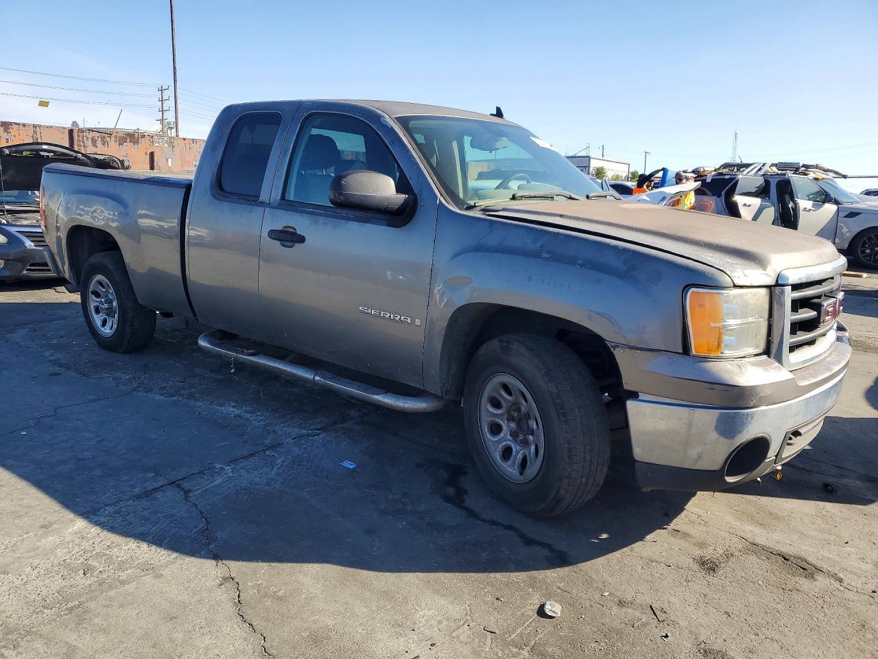2007 GMC New Sierra C1500 Classic