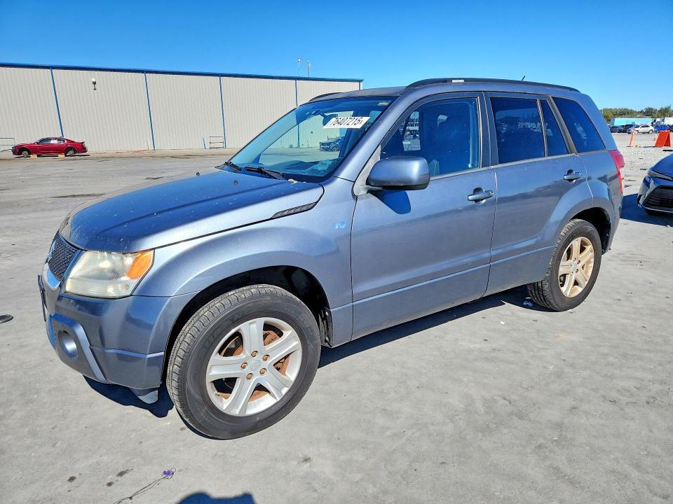 2007 Suzuki Grand Vitara Luxury