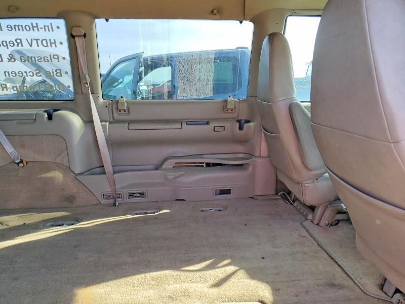 2000 GMC Safari XT