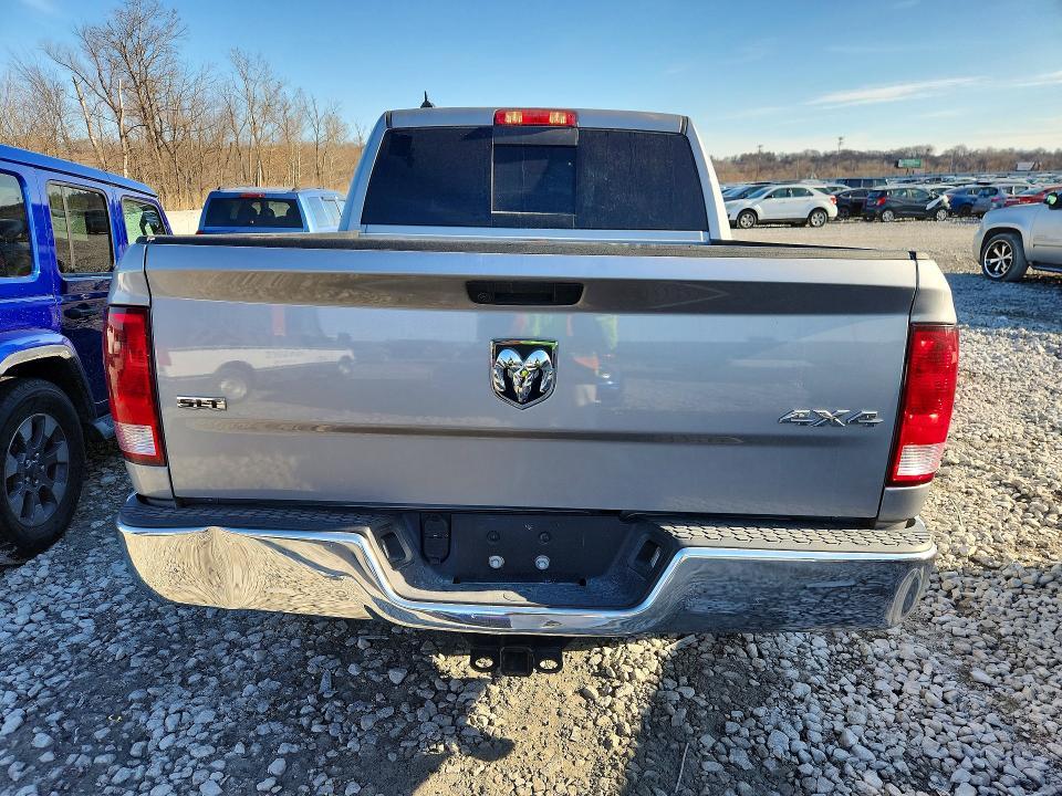 2023 Dodge Ram 1500 Classic slt