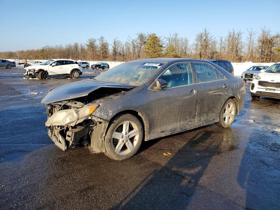 2013 Toyota Camry se