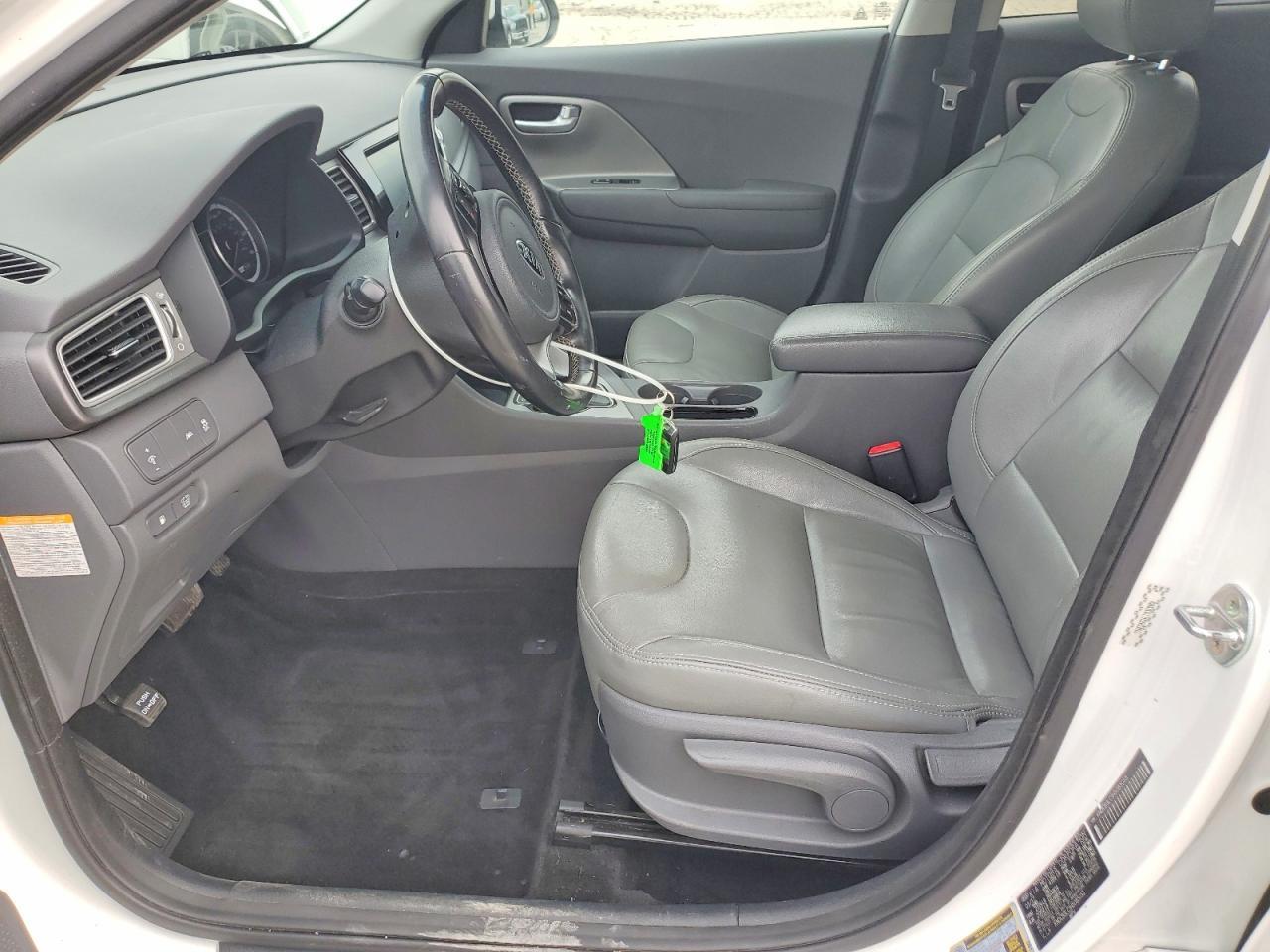 2017 KIA Niro fe