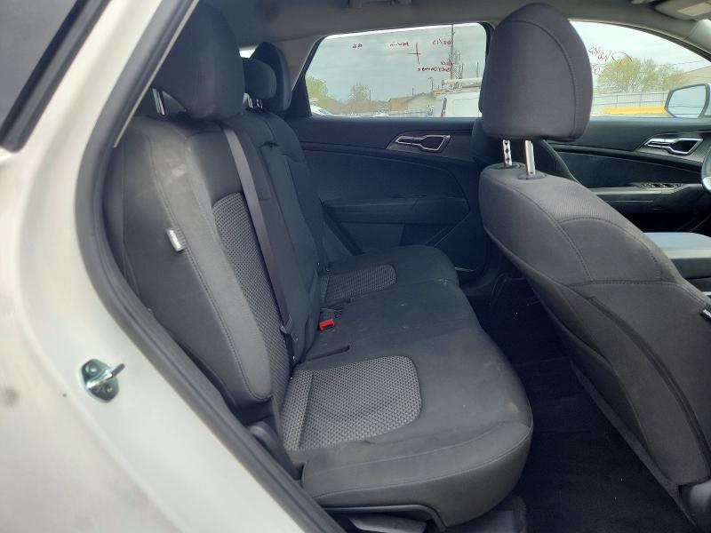 2025 KIA Sportage lx