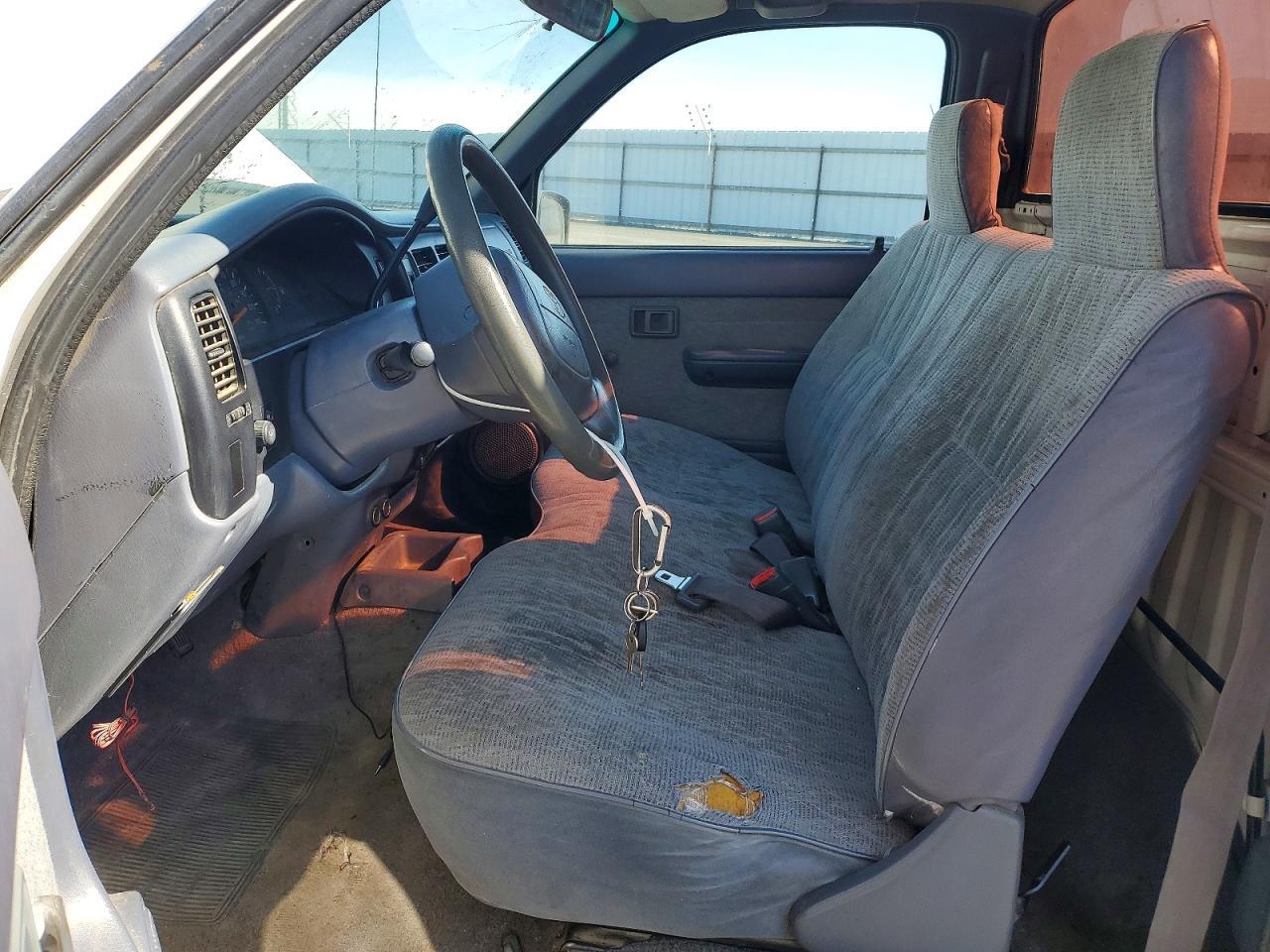 1999 Toyota Tacoma Base