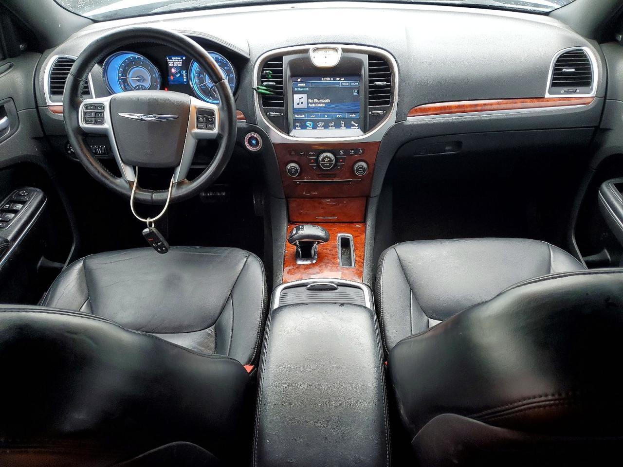 2012 Chrysler 300 Limited