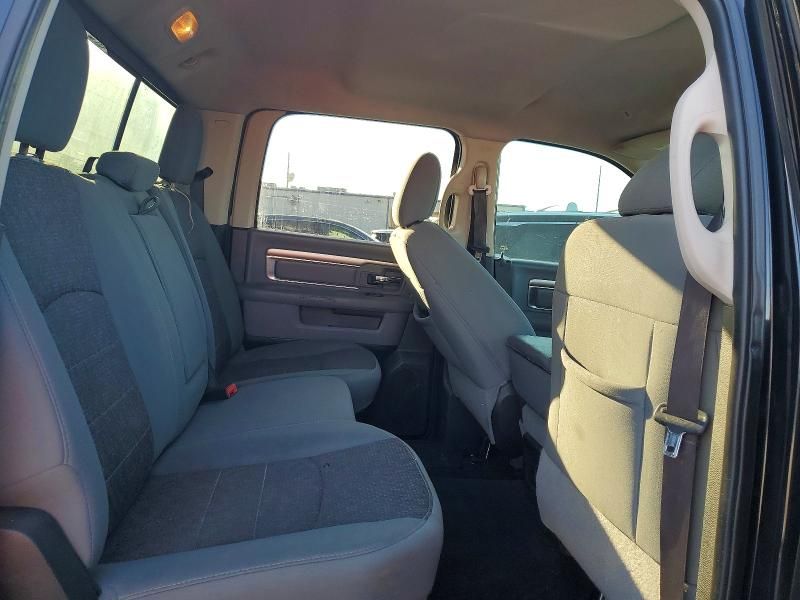 2017 Dodge Ram 1500 slt