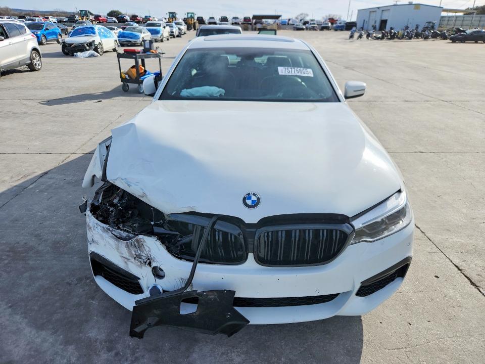 2017 BMW 540 i
