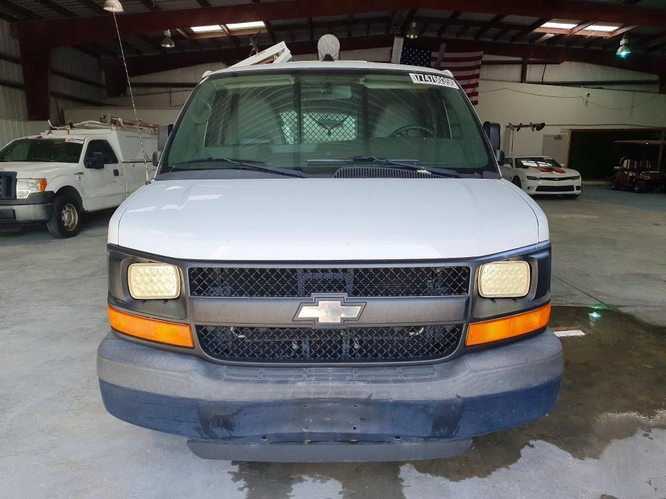 2013 Chevrolet Express 2500 Cargo Utility / Service Van