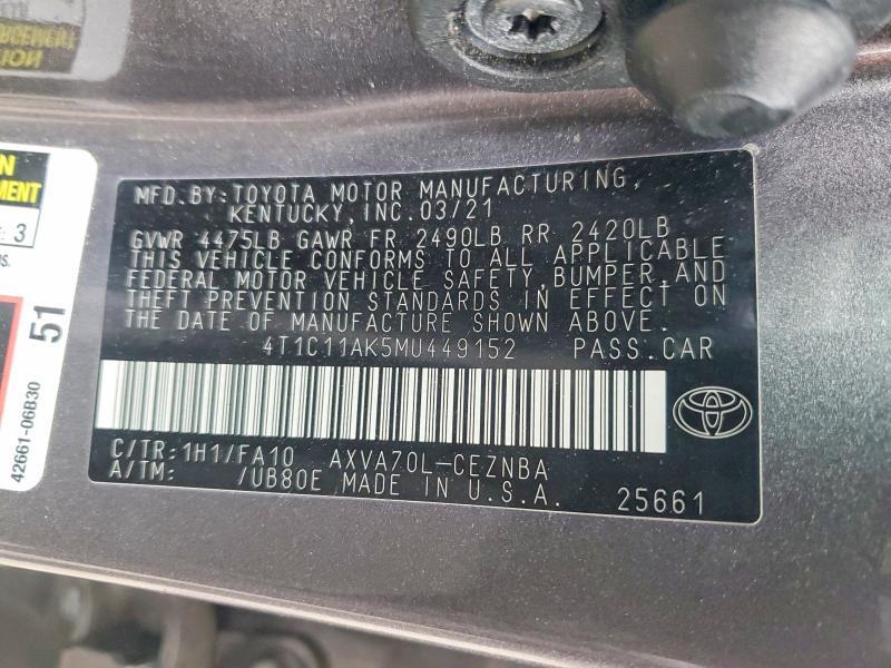 2021 Toyota Camry le