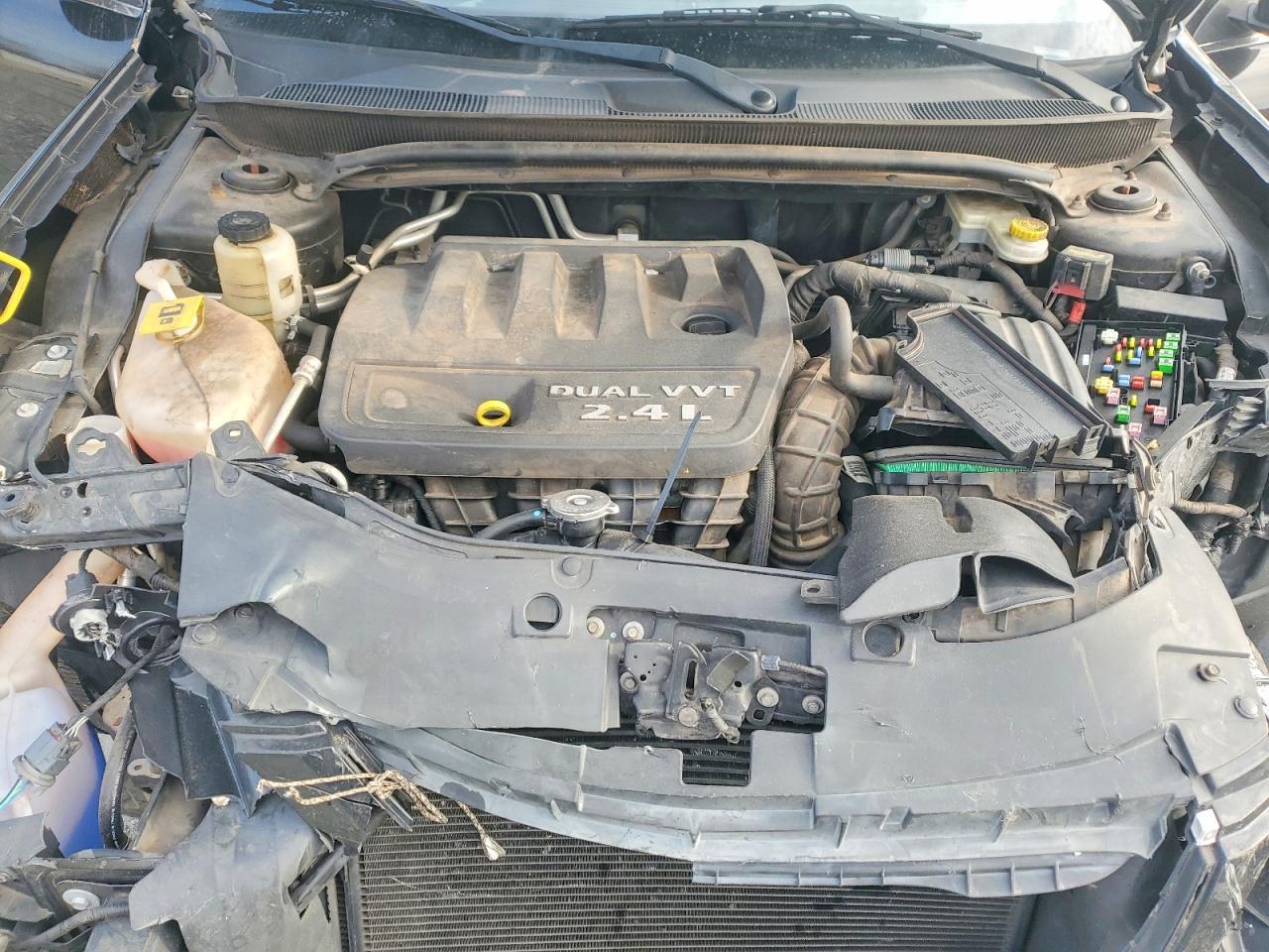 2013 Chrysler 200 Touring