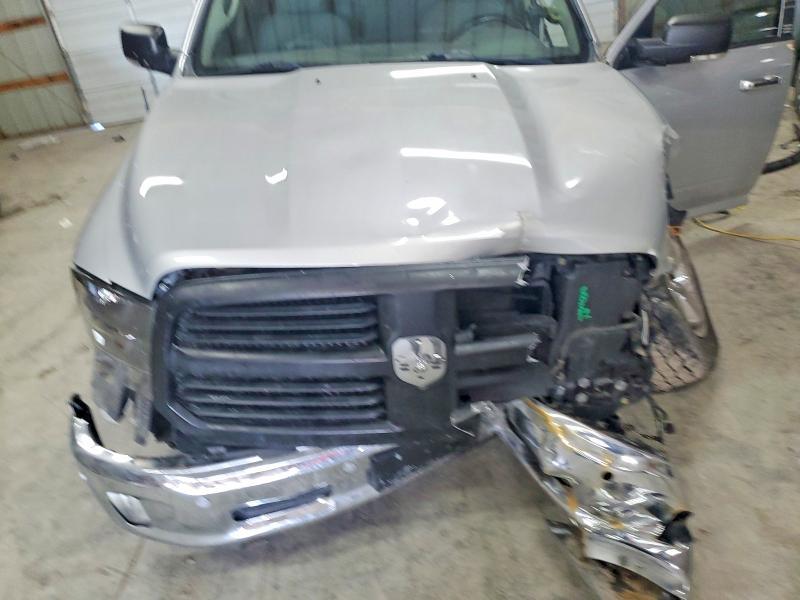 2015 Dodge Ram 1500 slt