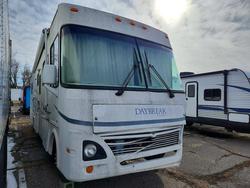 Salvage trucks for sale at Woodhaven, MI auction: 2003 Ford 2004 Ford F550 Super Duty RV