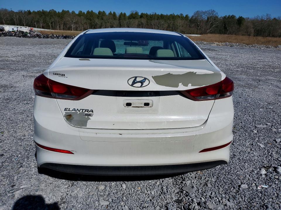 2018 Hyundai Elantra se