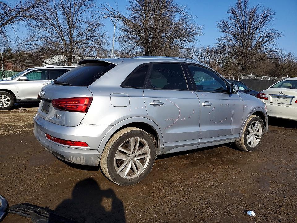 2017 Audi Q3 Premium