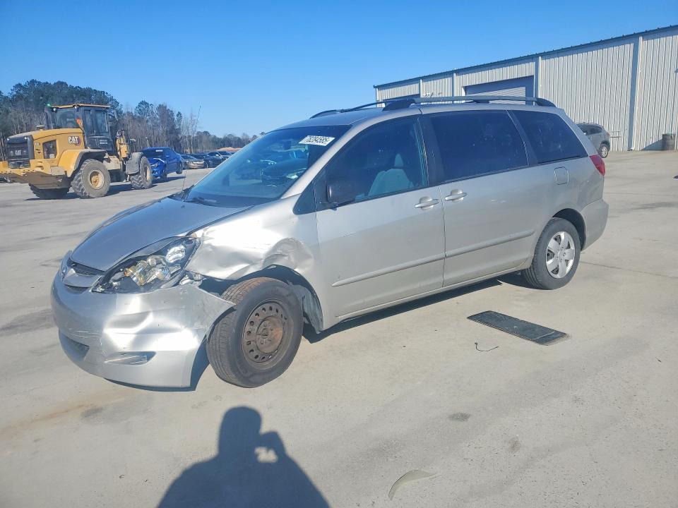 2006 Toyota Sienna ce