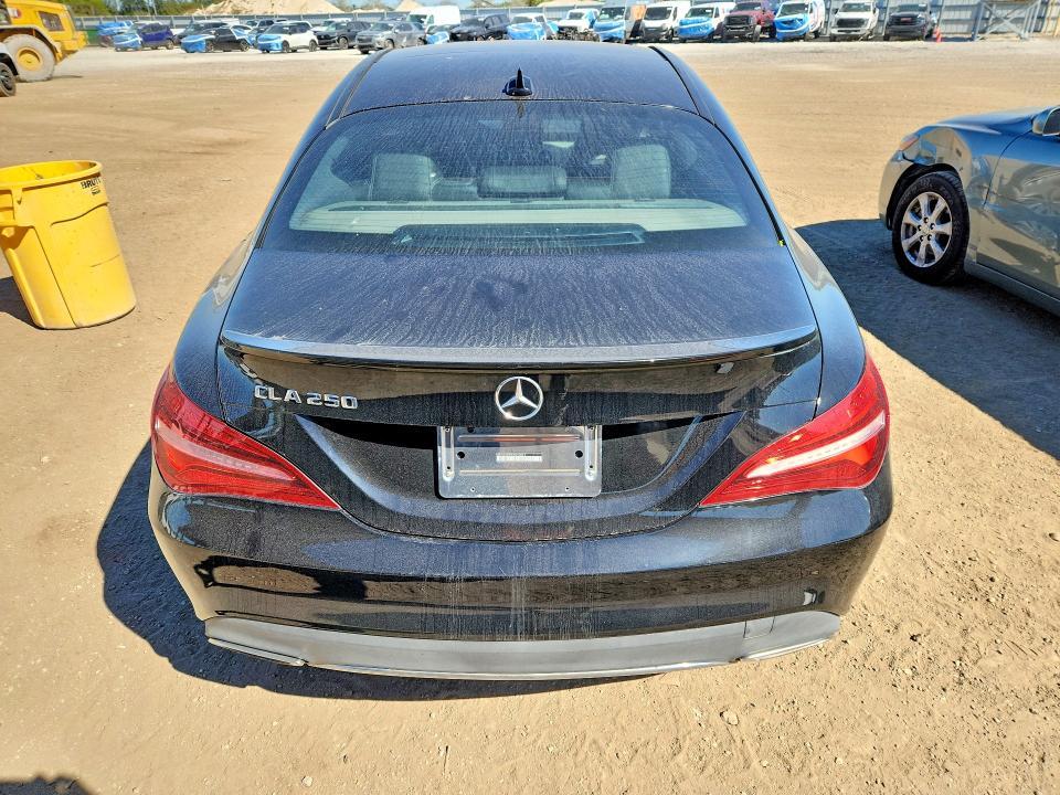 2018 Mercedes-Benz Cla 250