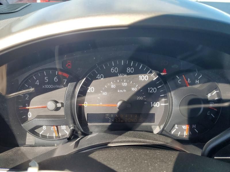 2004 Nissan Titan xe