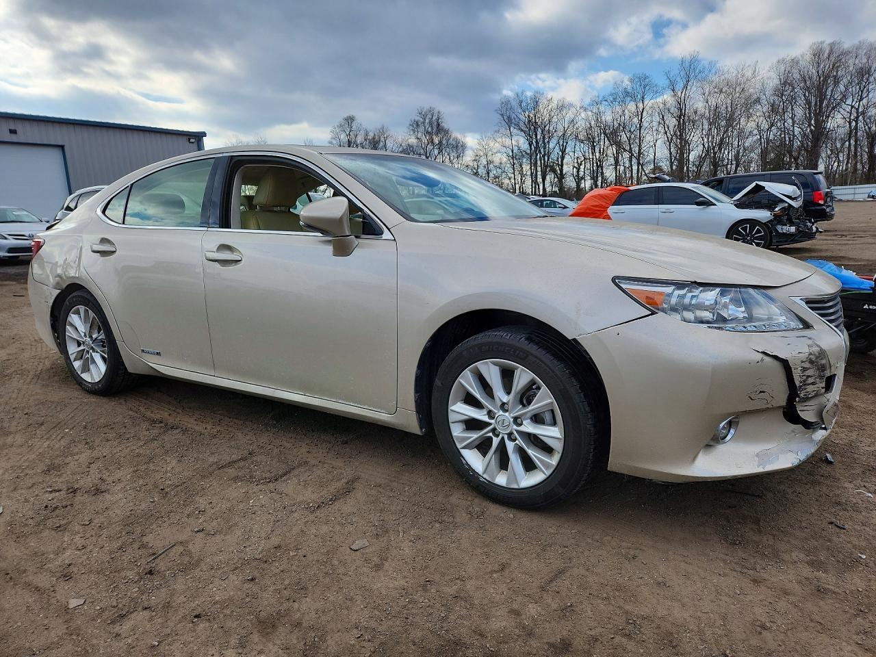2015 Lexus Es 300h Base