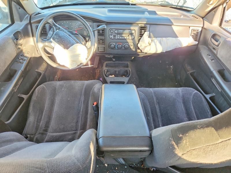 2004 Dodge Dakota Quad Sport